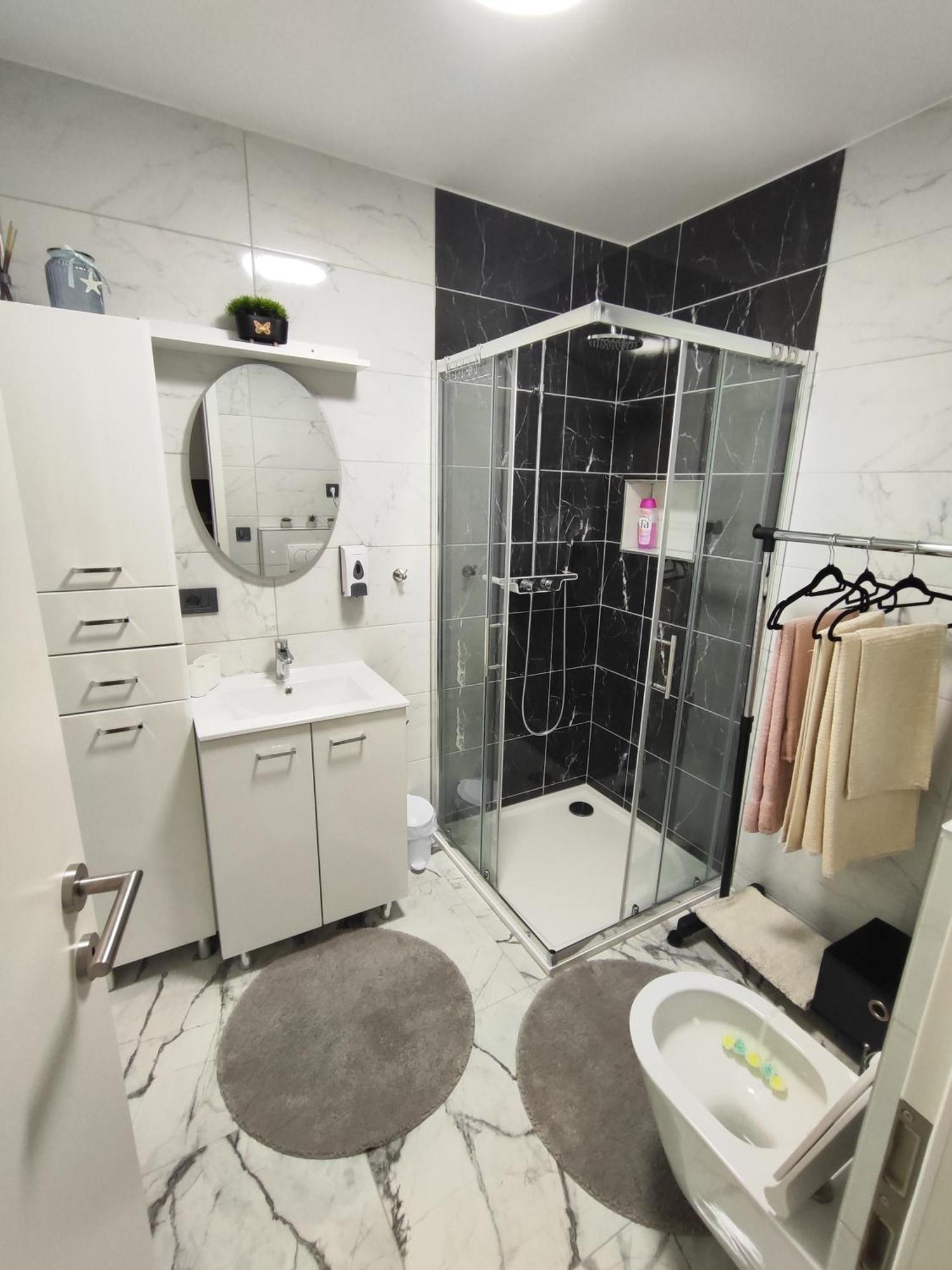 Happy Moments 1 Apartment Gornje Jesenje Exterior photo